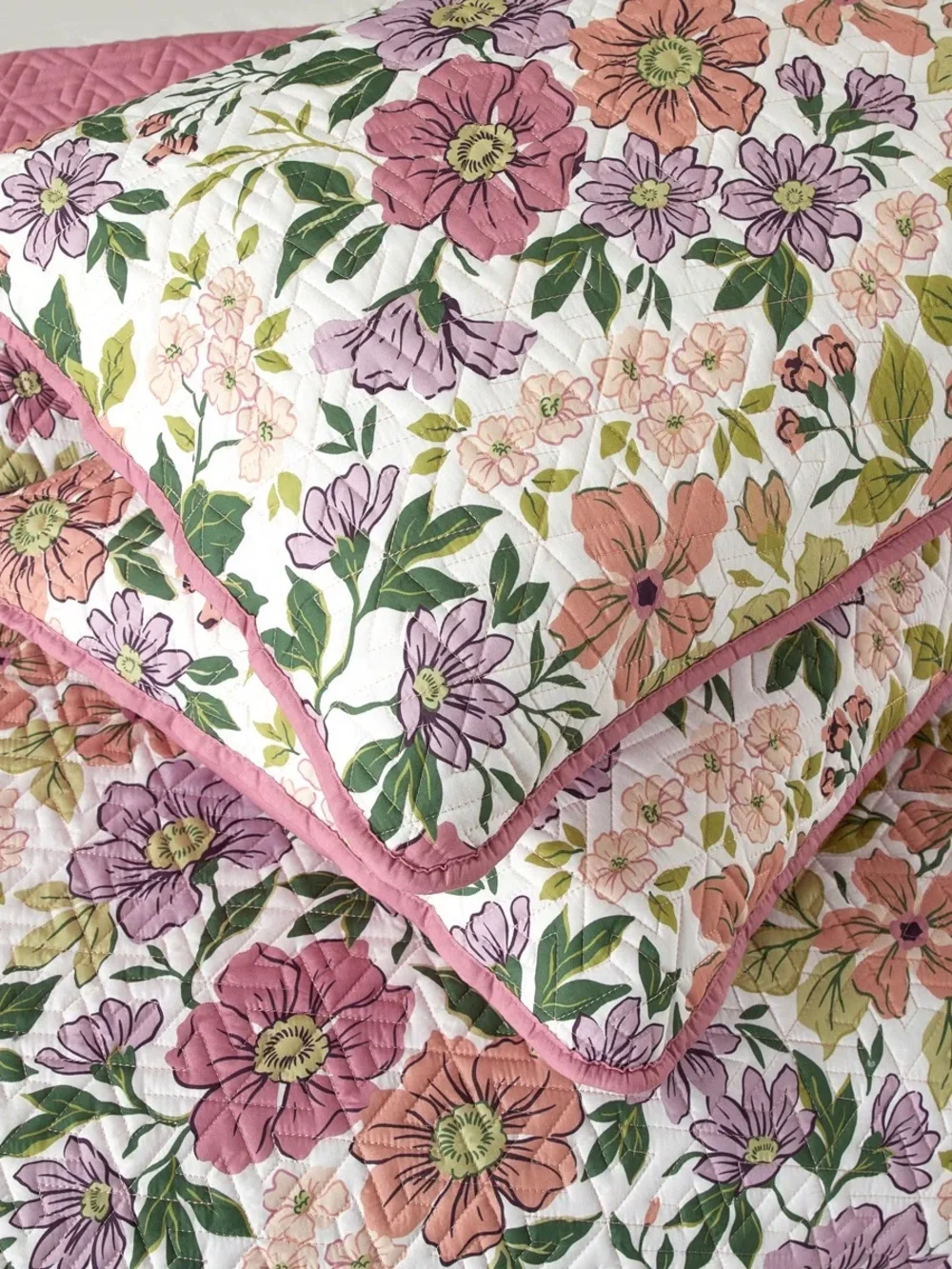 Nanshing Eira Pink Floral 3 Piece Quilt Set